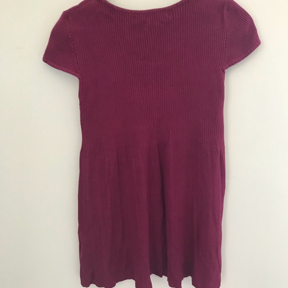 Ribbed Short Sleeved Sweater - Picture 2 of 6